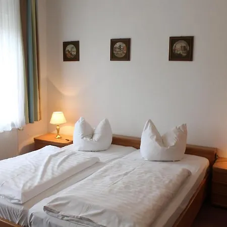 Adler 3* Dresden